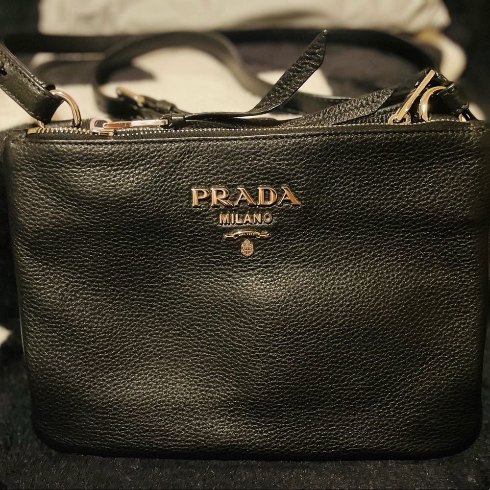 Authentic Prada Vitello Phen black Leather Crossbody Bag with dustbag - Picture 2 of 8